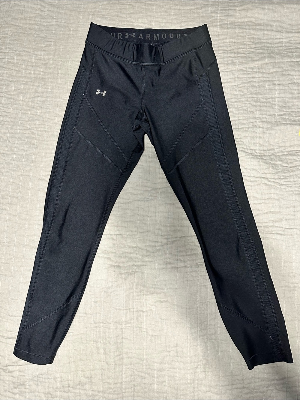 Women’s Under Armour Bundle - Medium - Picture 6 of 10
